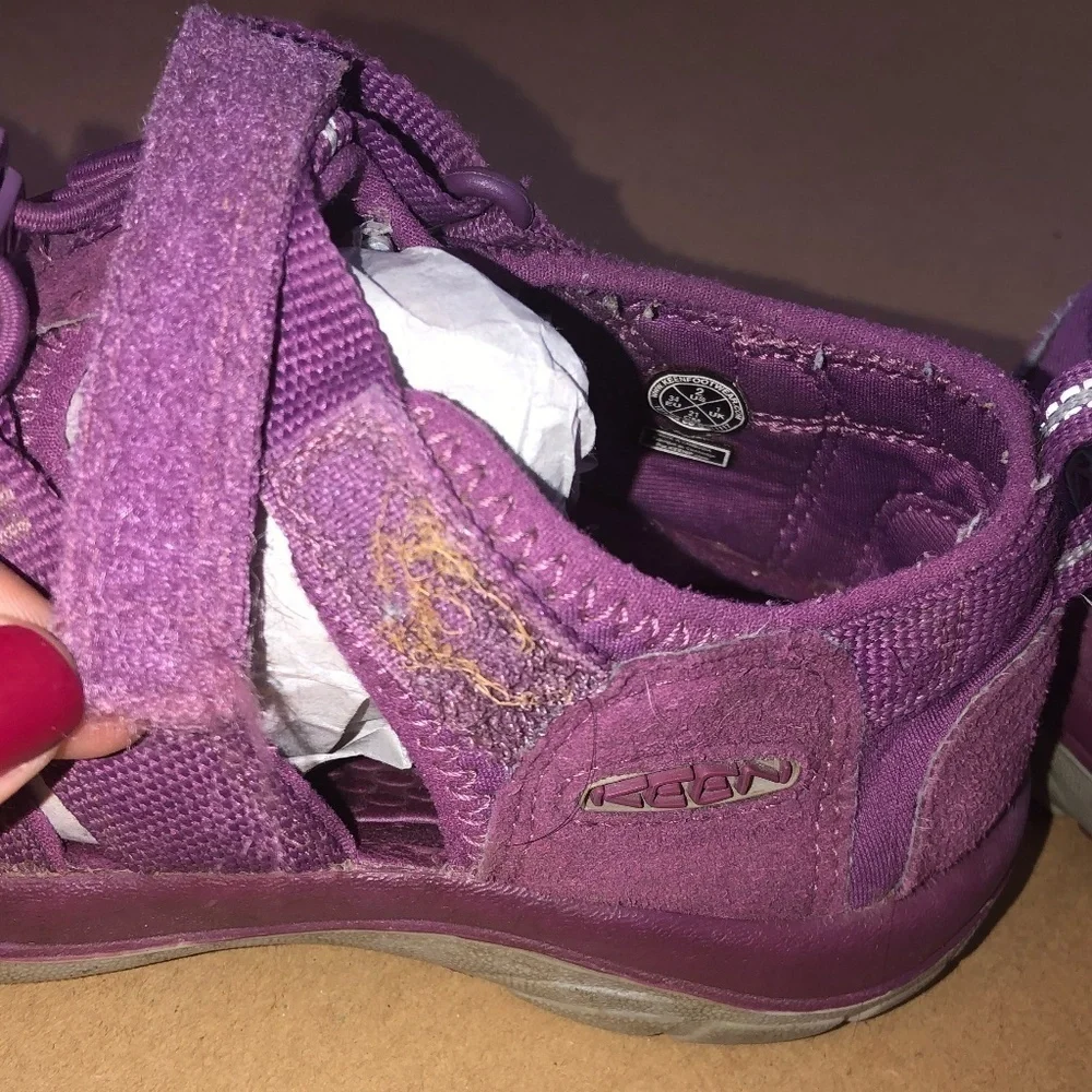 KEEN FOOTWEAR Sandals Girls Size 2 Purple Gray Washable Hiking Water Shoes